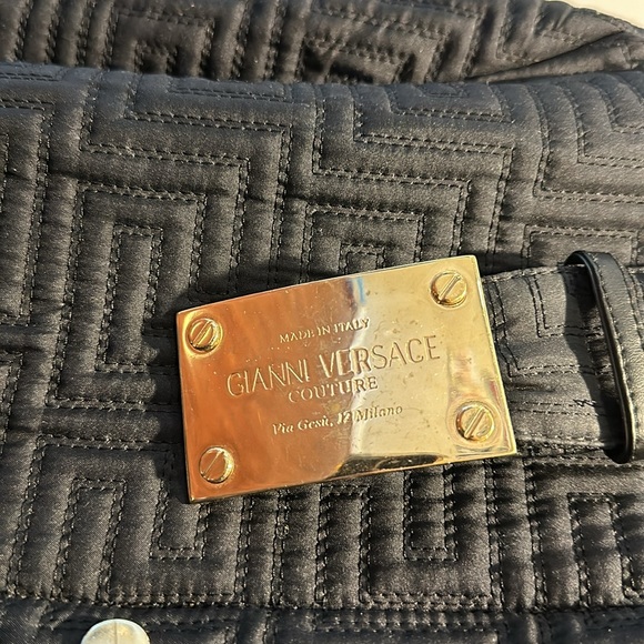 Versace light weight belted jacket - Picture 6 of 8